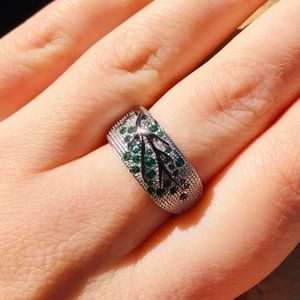 listing-status-banner